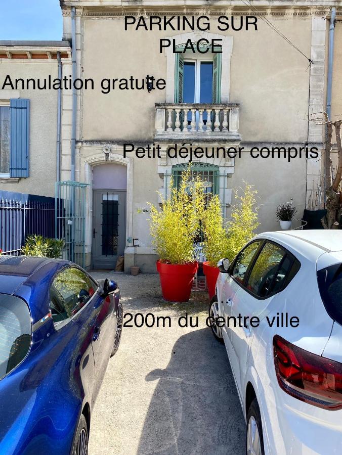 Cote Court Bed & Breakfast L'Isle-sur-la-Sorgue Exterior photo